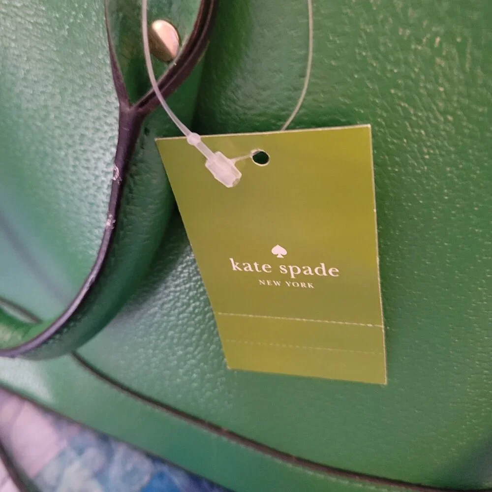 Kate Spade Wellesley Rachelle Small Satchel Green With Handle & Shoulder Strap